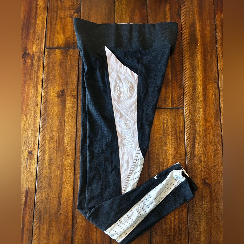 PINK Victoria's Secret Black, Pink and White Yoga Leggings